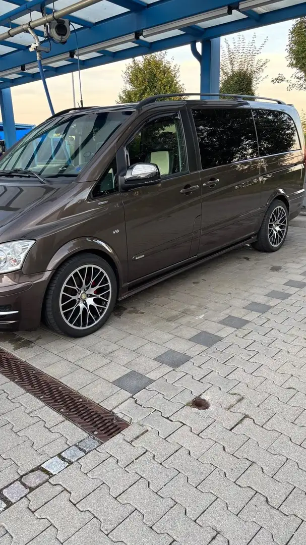 Mercedes-Benz Viano 3.0 CDI DPF lang Exklusiv Edition Braun - 2