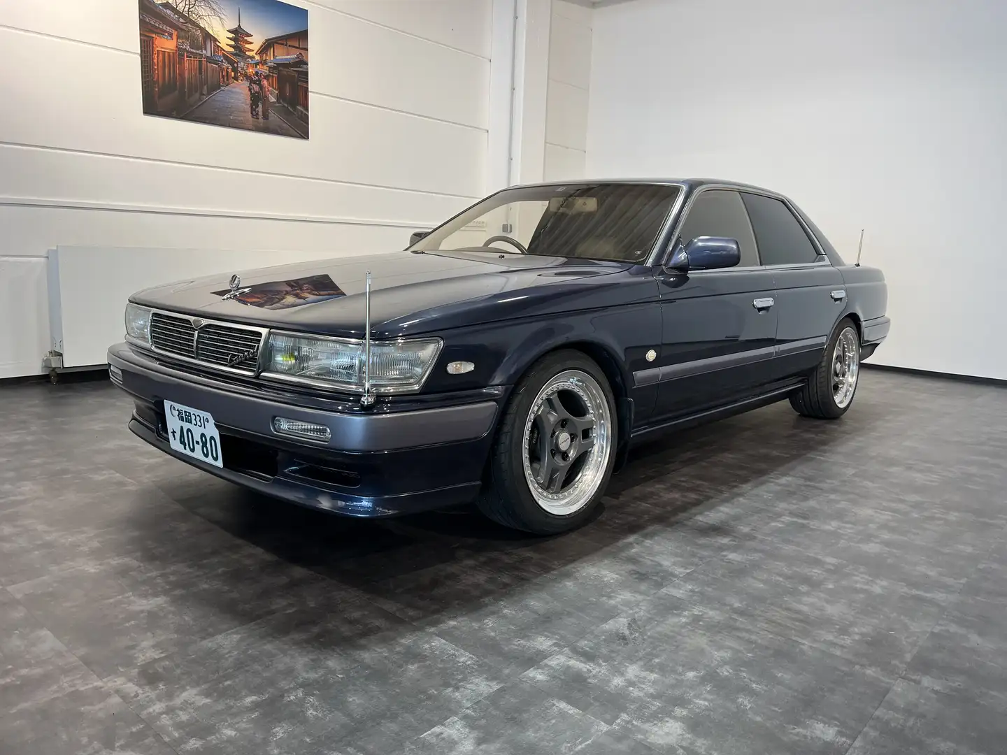 Nissan Laurel C33 Medalist Club L Blau - 1