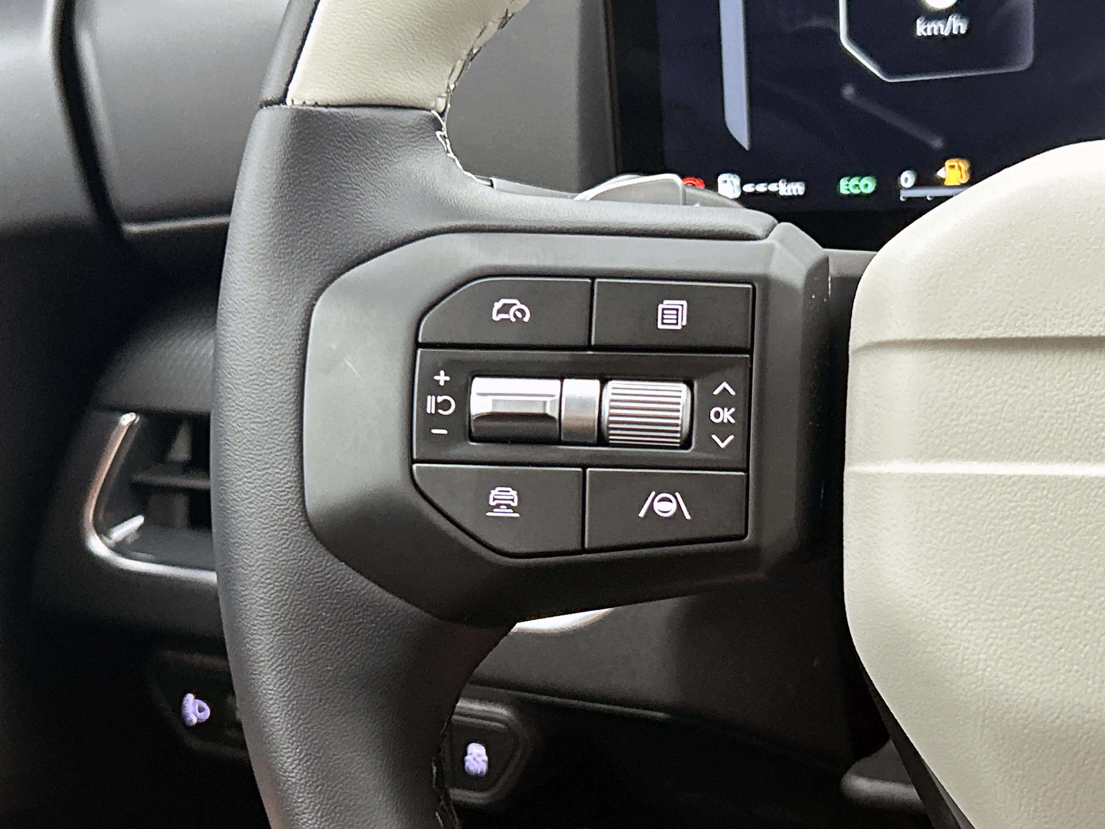 Kia K4 Sportswagon 1.0 T-GDi MHEV GT-Line Launch Edition — photo 11