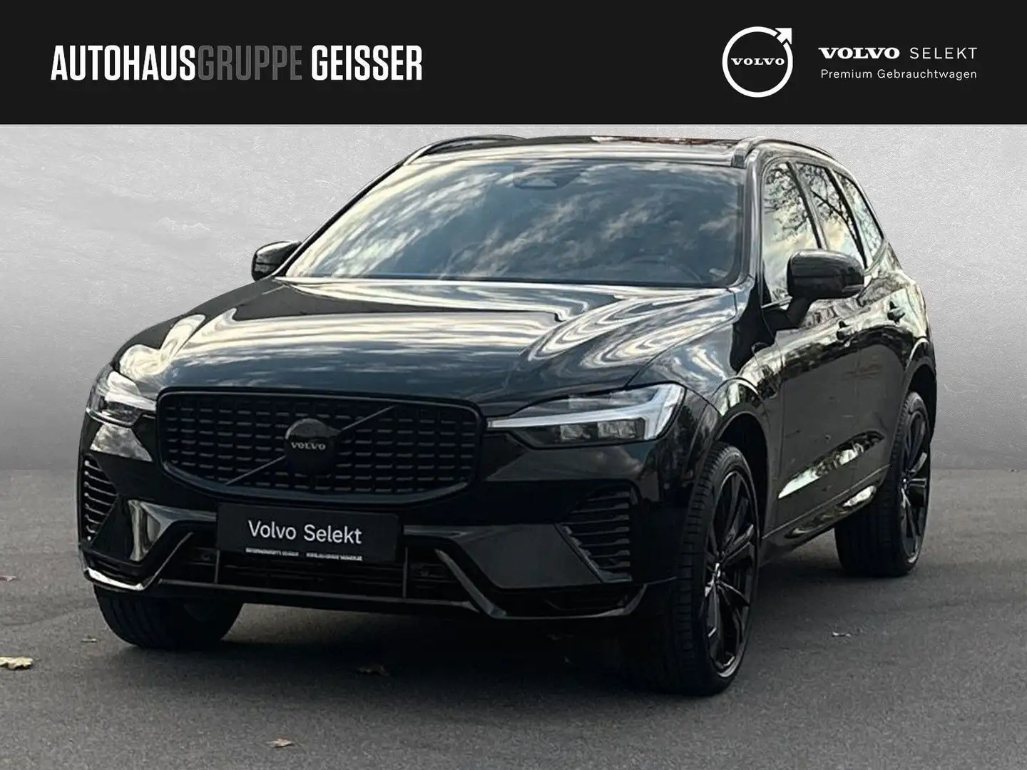 Volvo XC60 T8 AWD Recharge Plus Black Edition LED Schwarz - 1