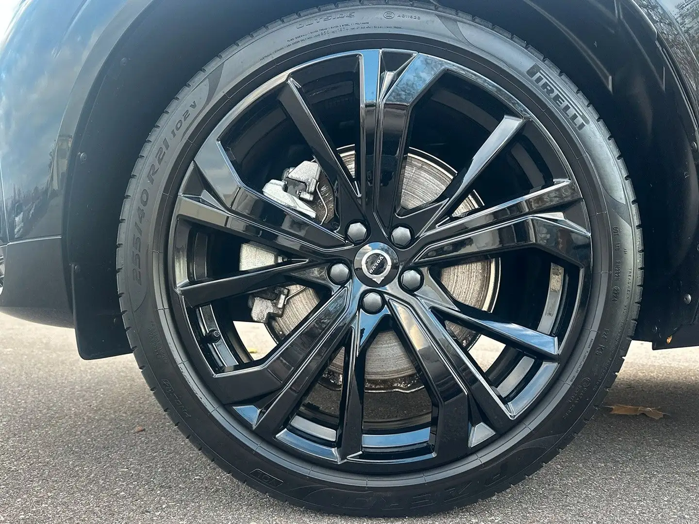 Volvo XC60 T8 AWD Recharge Plus Black Edition LED Schwarz - 2