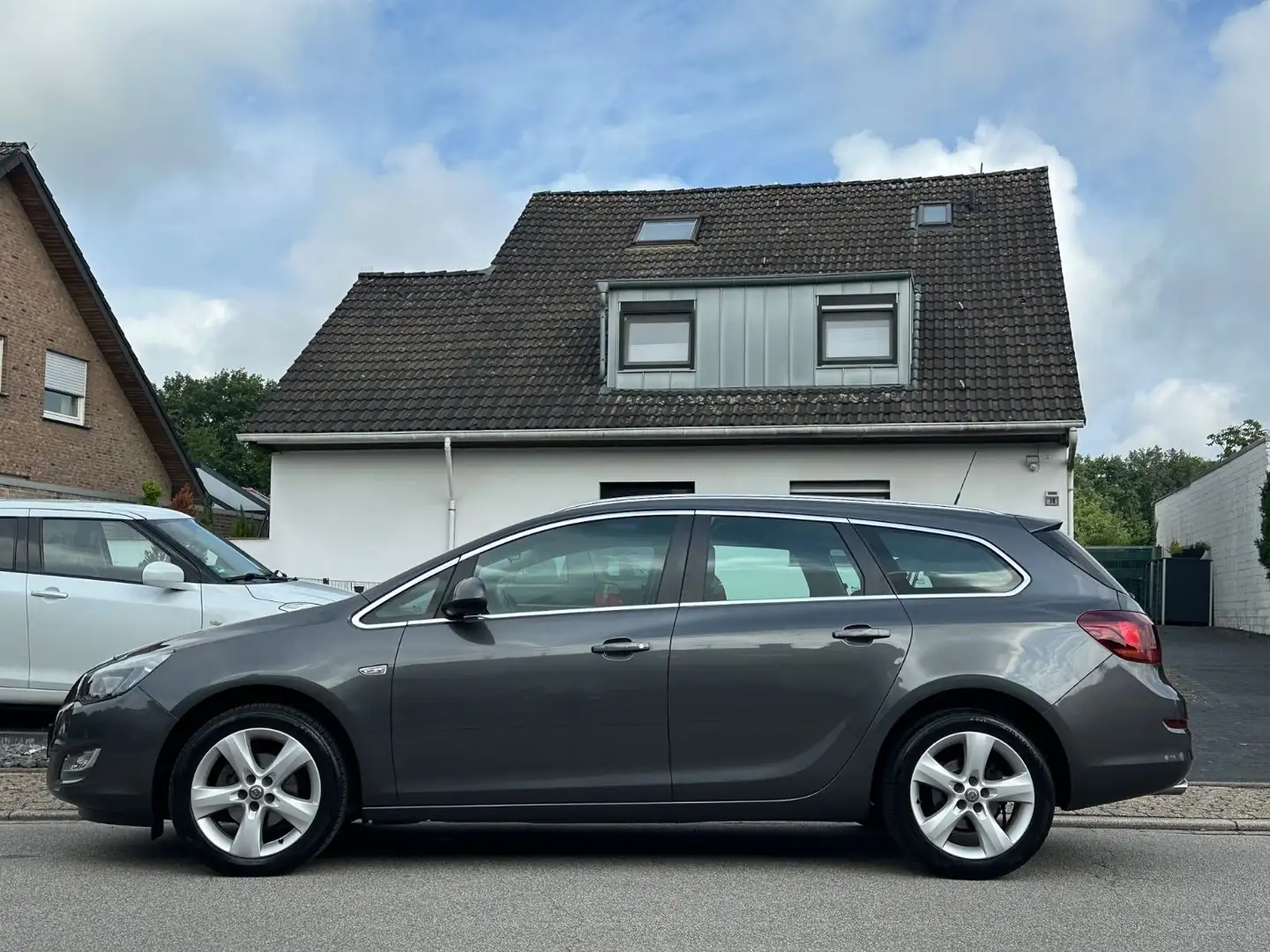 Opel Astra J Sports Tourer Sport, 171tkm, neu TÜV Grigio - 2