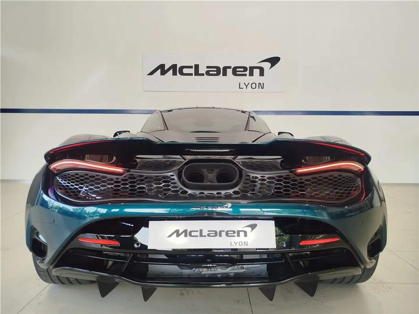 McLaren 750S PERFORMANCE V8 4.0 750 CH Vert - 2