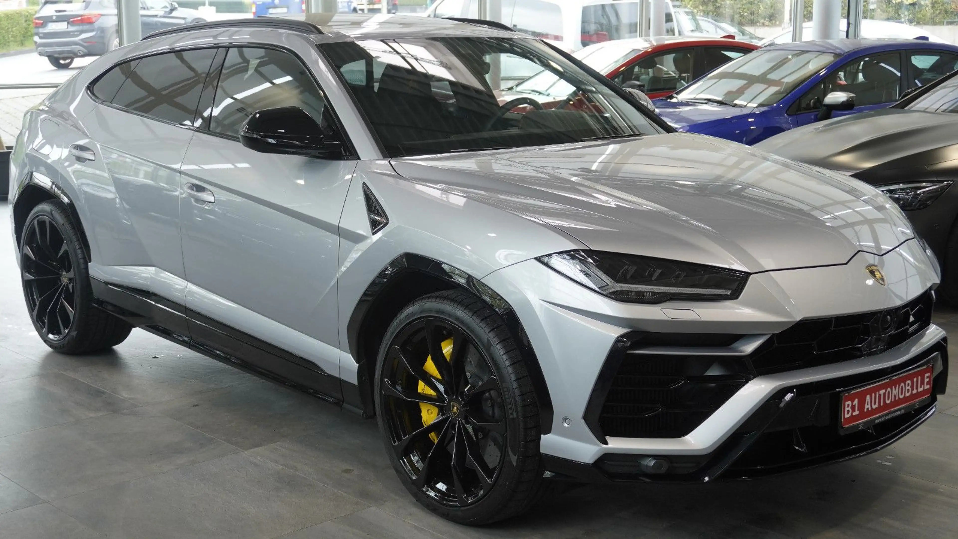 Lamborghini Urus 4.0 V8 Sport*PANO*SOFT*B&O*23" — photo 3
