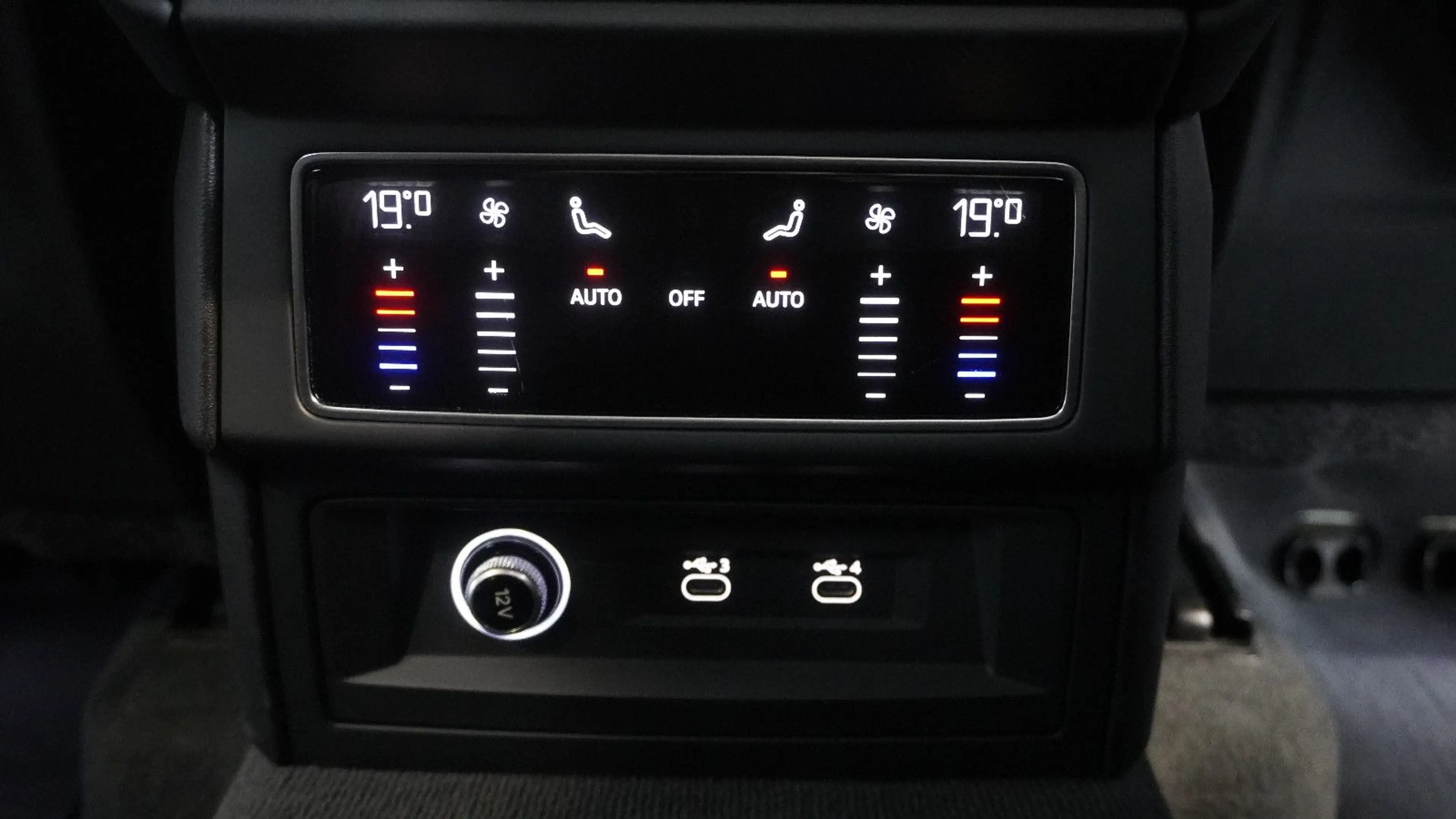 Lamborghini Urus 4.0 V8 Sport*PANO*SOFT*B&O*23" — photo 14