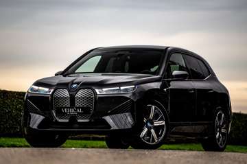 xDrive40 SPORT |360°CAMERA|TREKHAAK|HEADUP|H&K