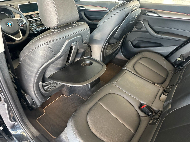 BMW X1 sDrive 20 i xLine*SHZ*Tempomat*Pano*LKA*RDKS* — photo 11
