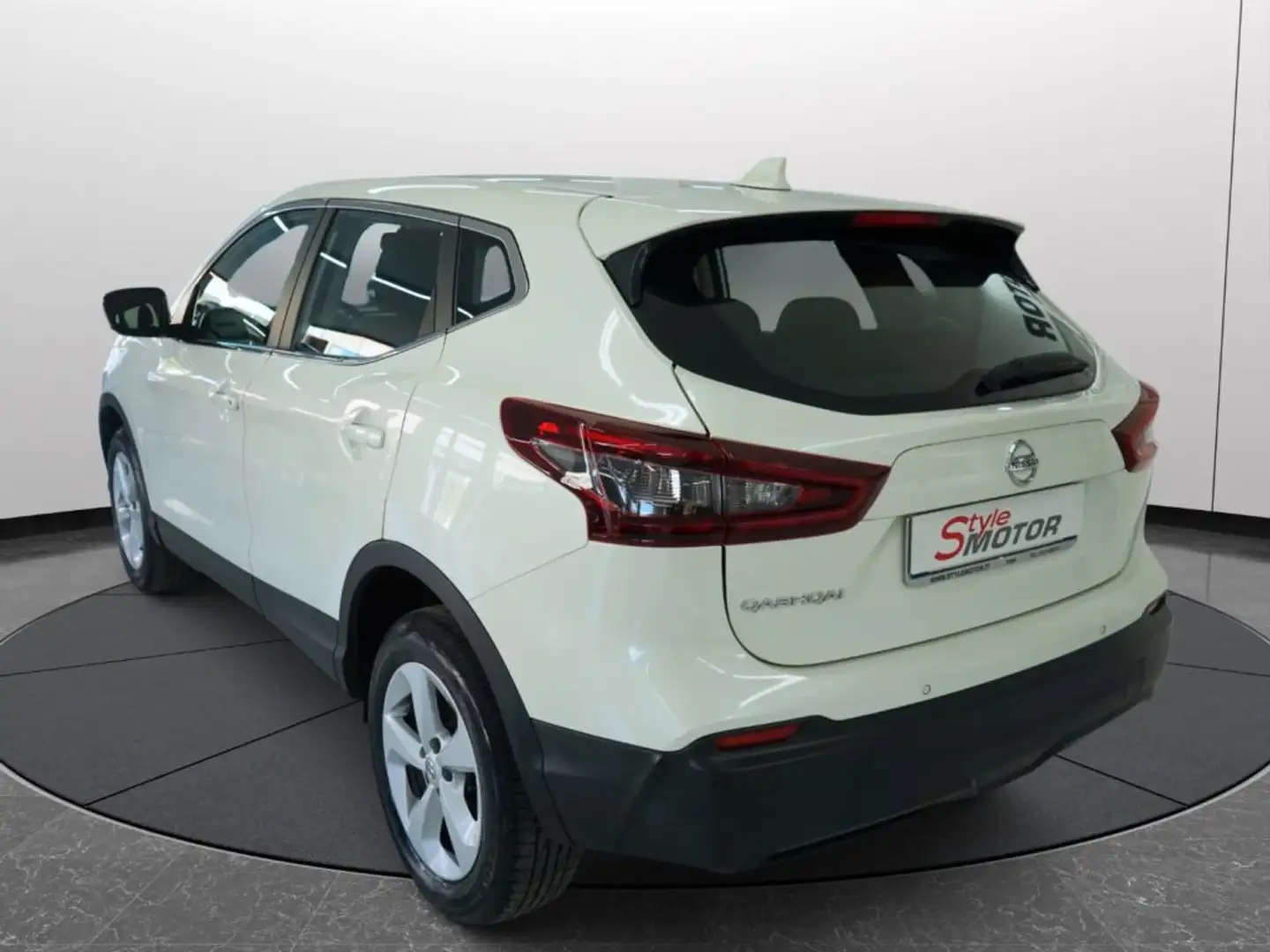 Nissan Qashqai 1.3 DIG-T 140CV Business Italiana Uff. Certificata Bianco - 2