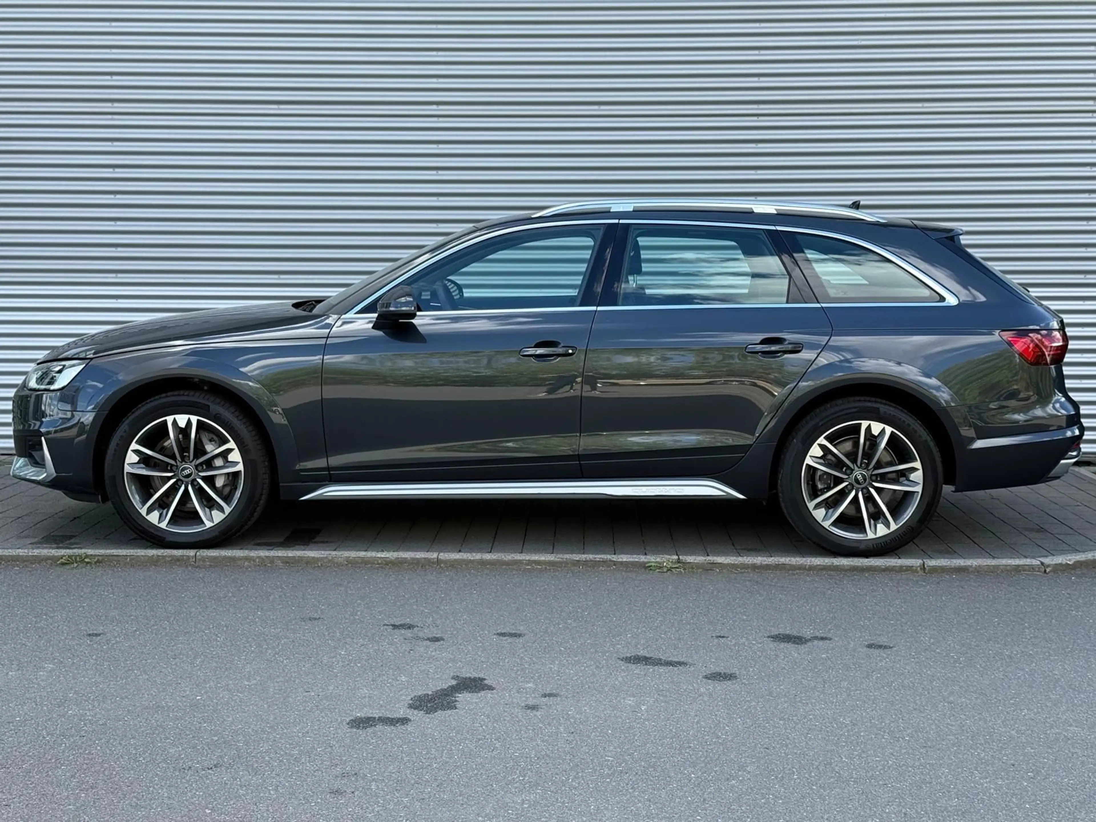 Audi A4 allroad A4 allroad 50 TDI QUATTRO+AHK+MATRIX++WINTERRÄDE — photo 4