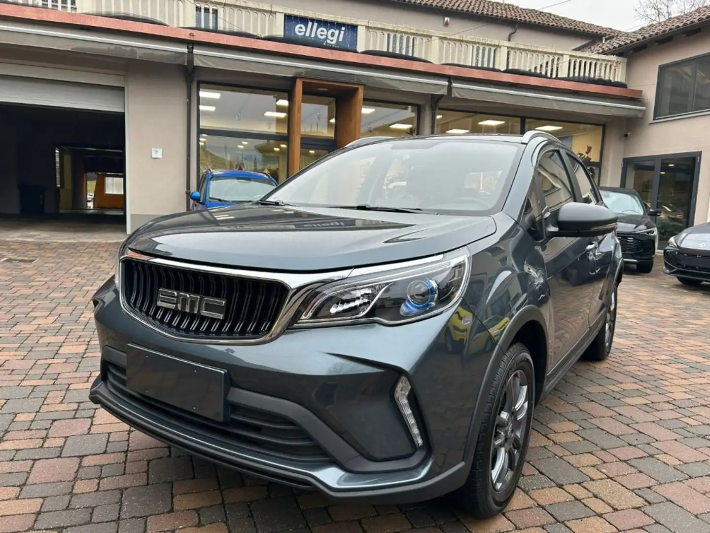 EMC QUATTRO 1.5 MT 103 CV KM O Szary - 2