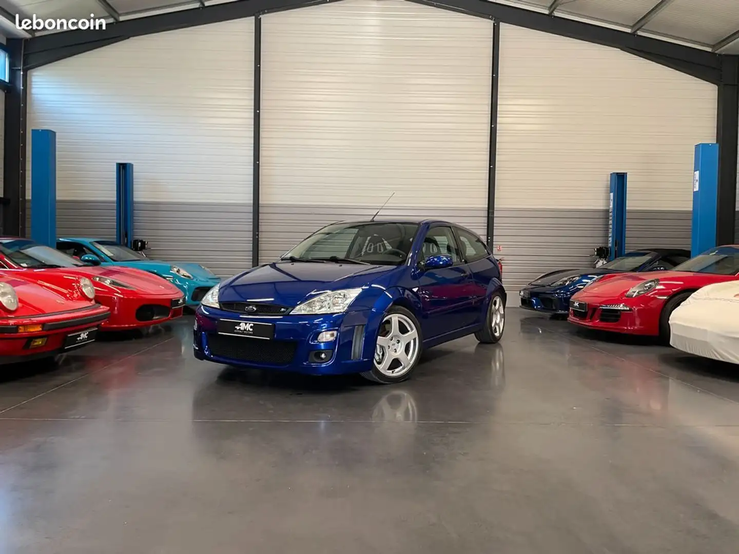 Ford Focus RS Mk1 215 cv Collector Jantes 18’’ Dossier comple Bleu - 1