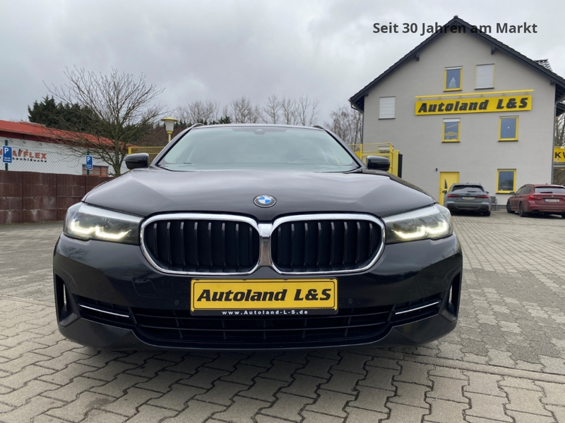 BMW 520 d Touring Park-Assistent, LED, Kamera,1.Hand, SH, — photo 5