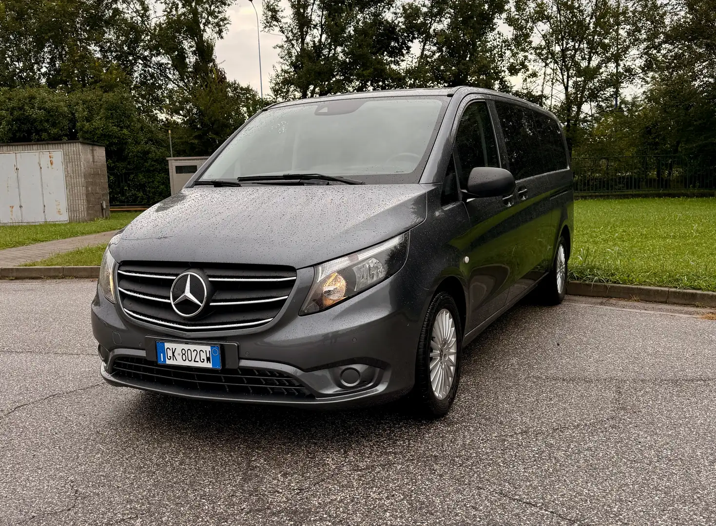 Mercedes-Benz Vito TOURER EXTRALONG Grigio - 1