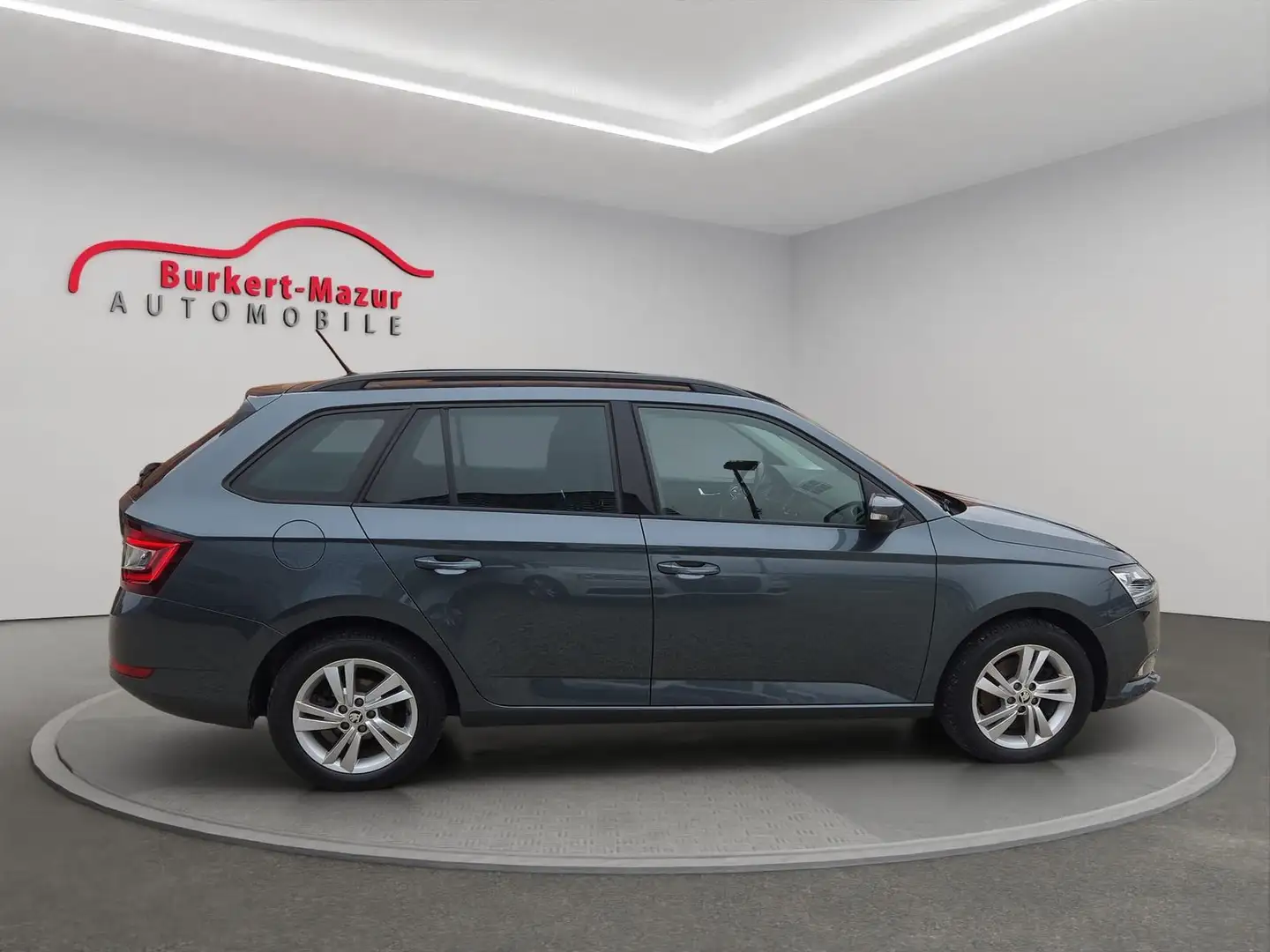 Skoda Fabia Combi 1.0 TSI Style*LED*NAVI*KAMERA* Grigio - 2