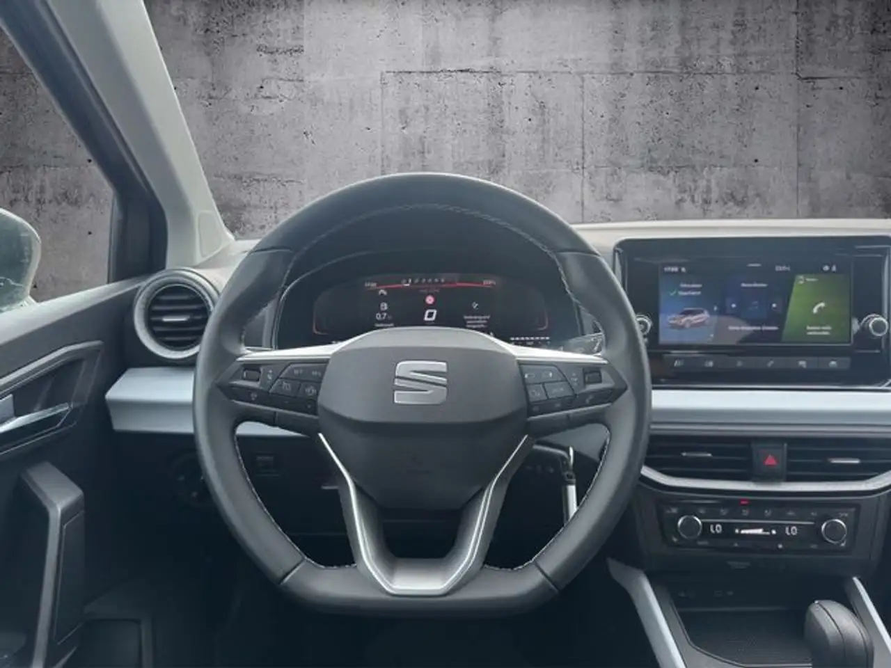 SEAT Arona 1.0 TSI DSG Style Edition, миниатюра 18