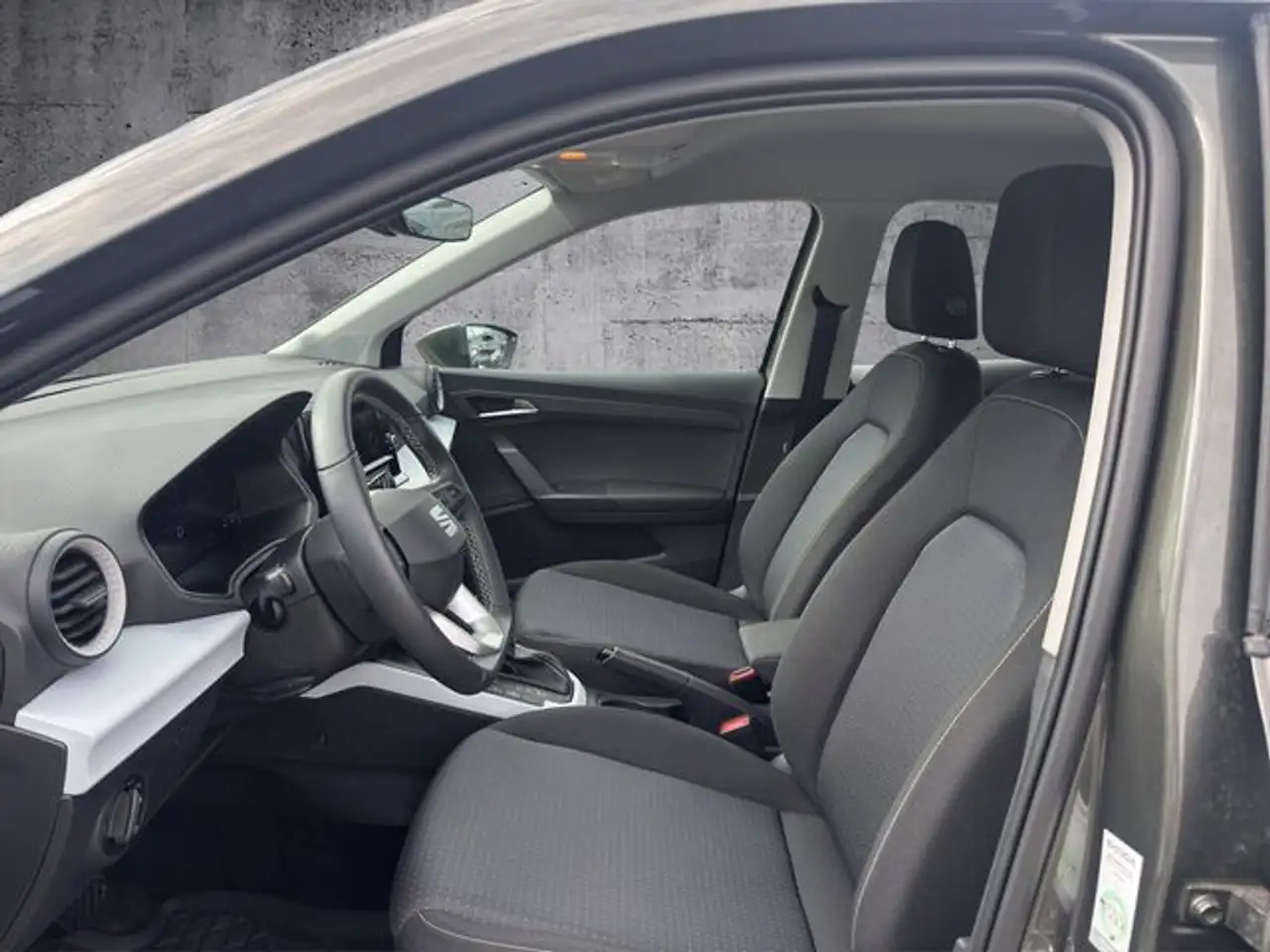 SEAT Arona 1.0 TSI DSG Style Edition, миниатюра 8