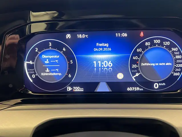 Volkswagen Golf view 8
