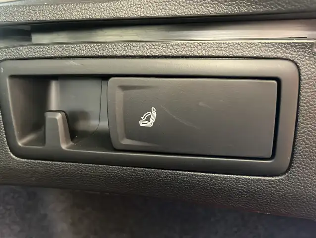 Volkswagen Golf view 25