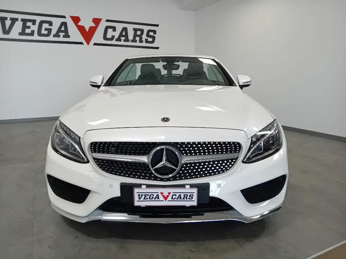 Mercedes-Benz C 220 d Auto Cabrio Premium AMG OFFERTA PROMO Bianco - 2