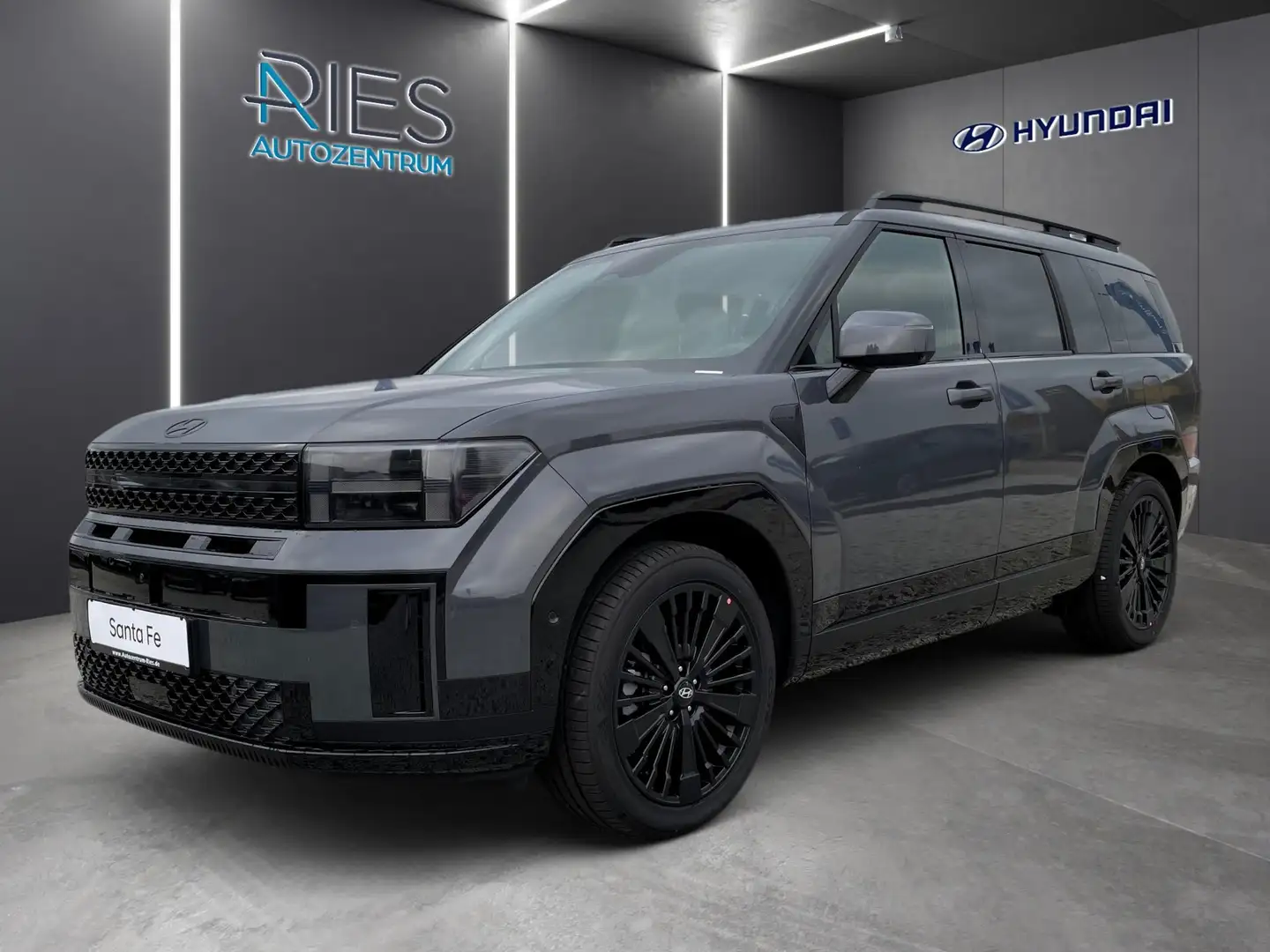 Hyundai SANTA FE PHEV 1.6 Blackline 360*HUD*KlimaA*LED Grau - 1