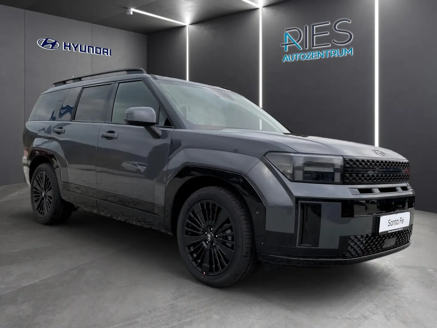 Hyundai SANTA FE PHEV 1.6 Blackline 360*HUD*KlimaA*LED Grau - 2