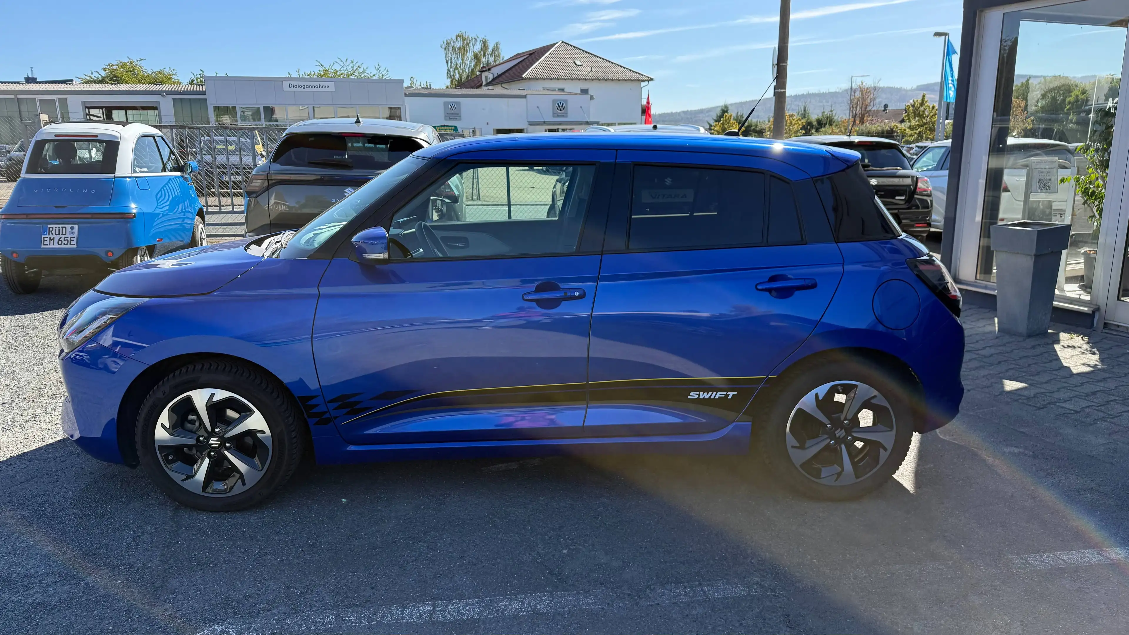 Suzuki Swift Swift 1.2 Dualjet Hybrid CVT Comfort — photo 5