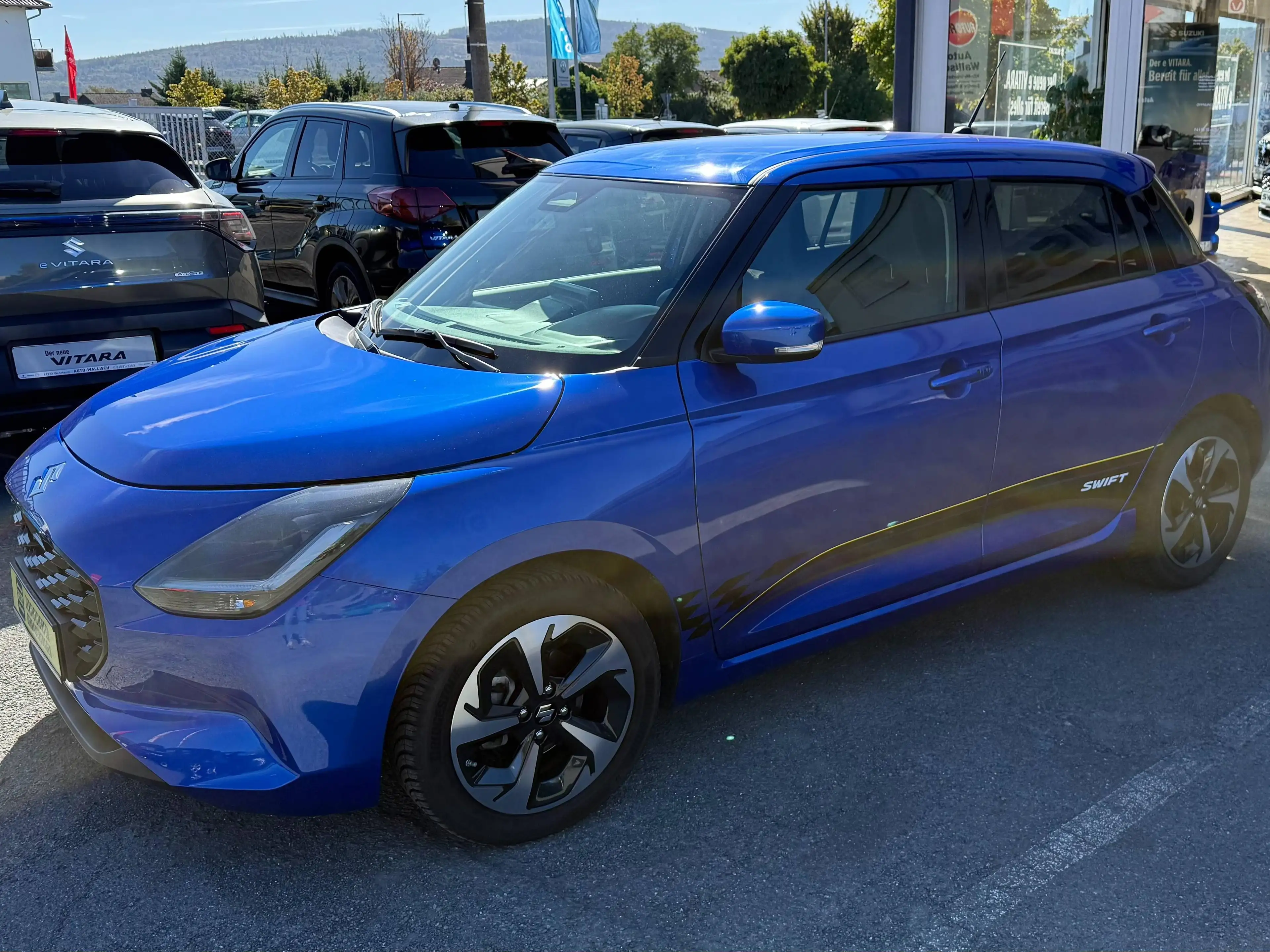 Suzuki Swift Swift 1.2 Dualjet Hybrid CVT Comfort — photo 4