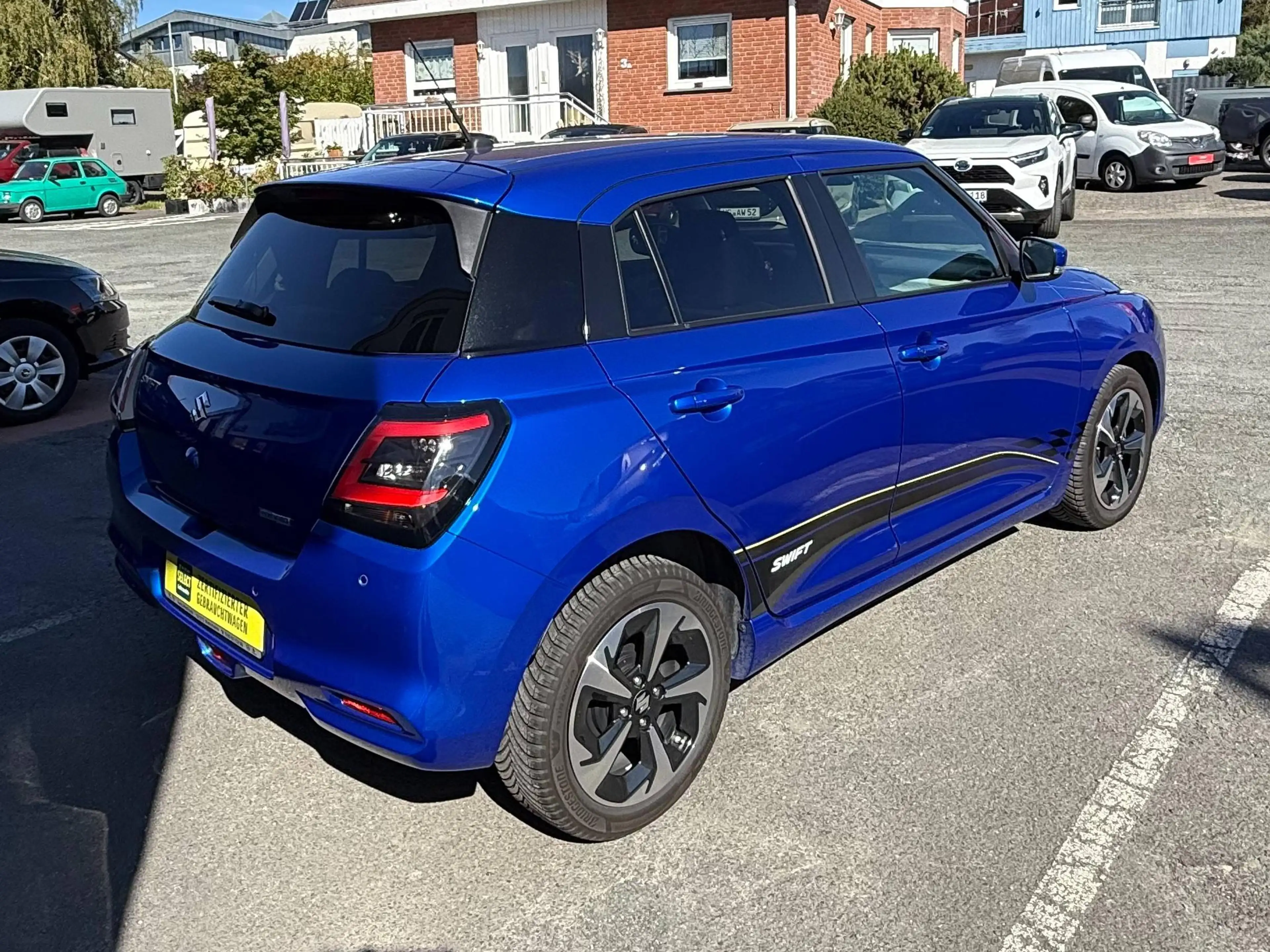 Suzuki Swift Swift 1.2 Dualjet Hybrid CVT Comfort — photo 10
