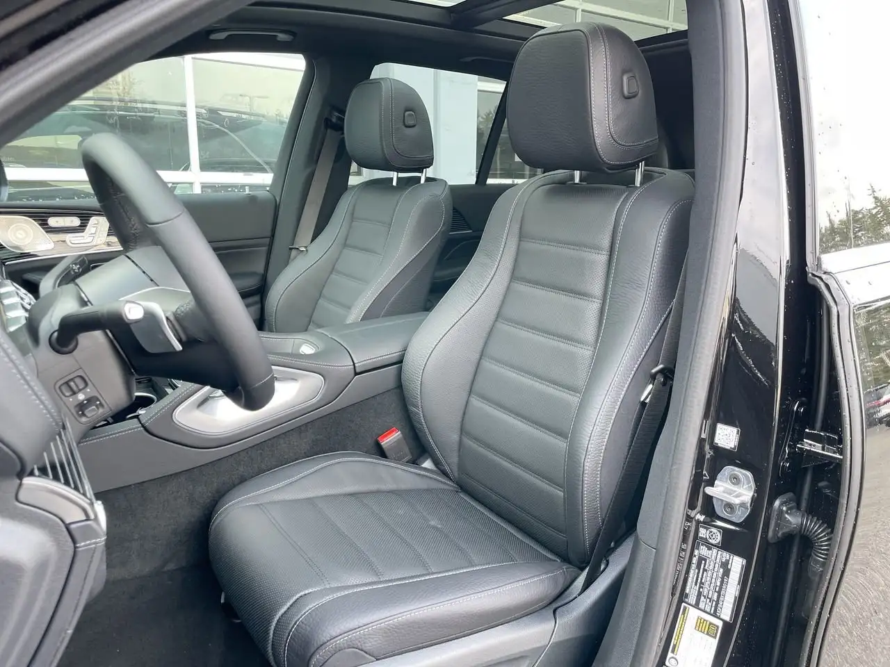 Mercedes-Benz GLE снимка Mercedes-Benz GLE