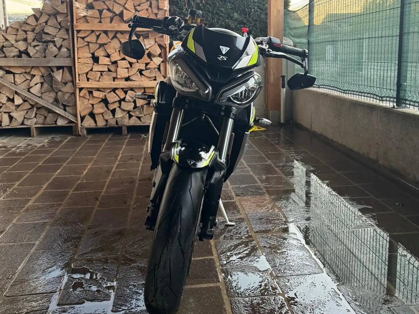 Triumph Street Triple RS Negro - 2