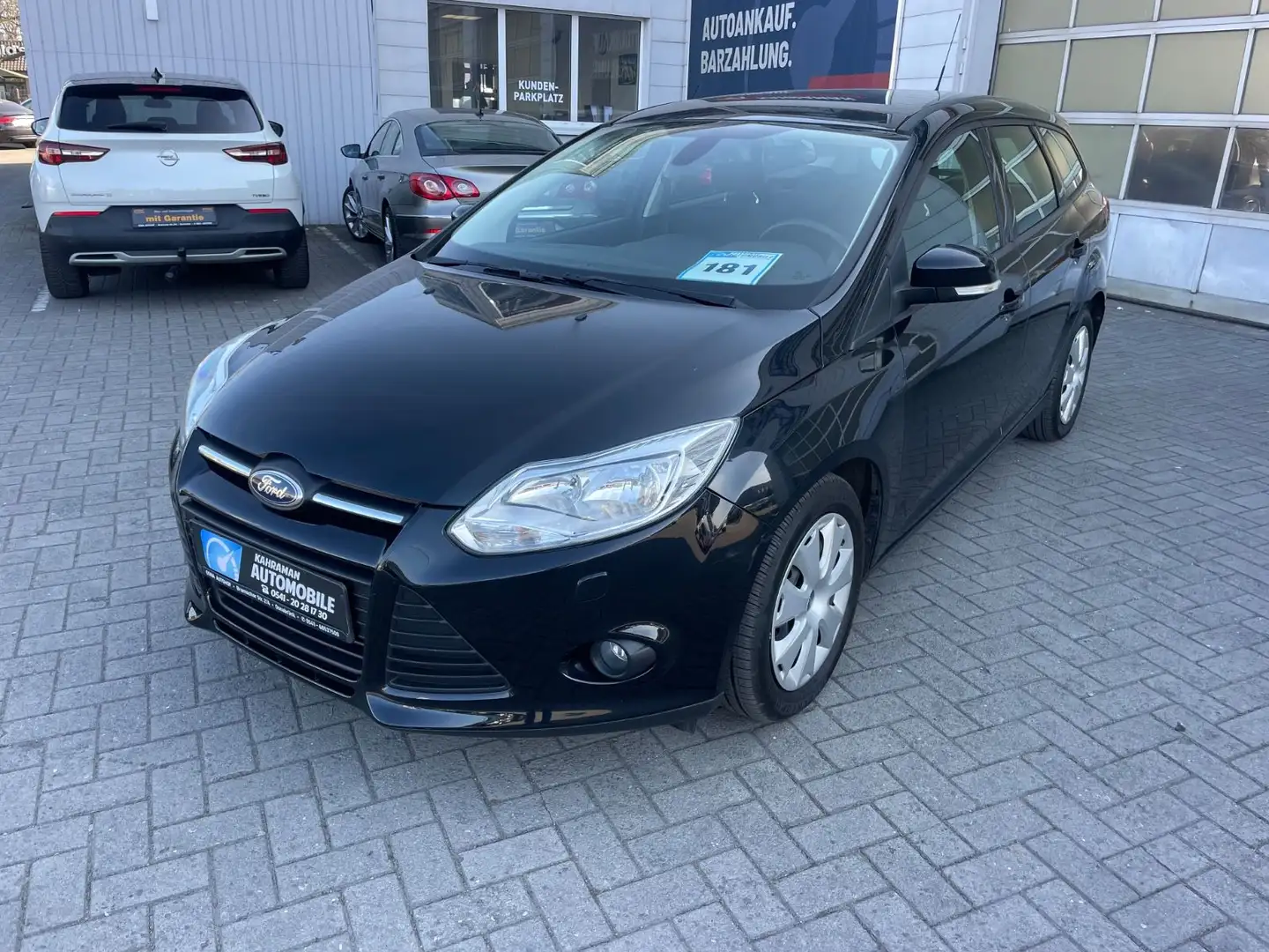 Ford Focus Turnier Trend Z.A ist neu Schwarz - 2