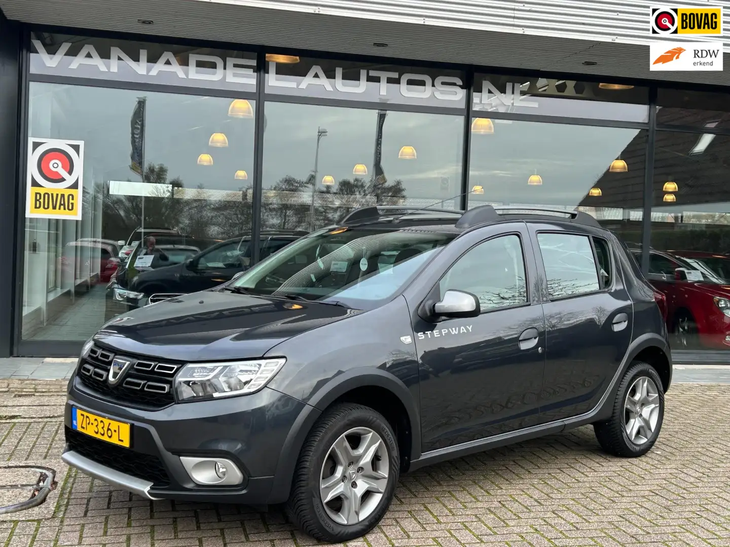 Dacia Sandero 0.9 TCe Tech Road Navi Camera Park.Sens Cruise Air Grijs - 1