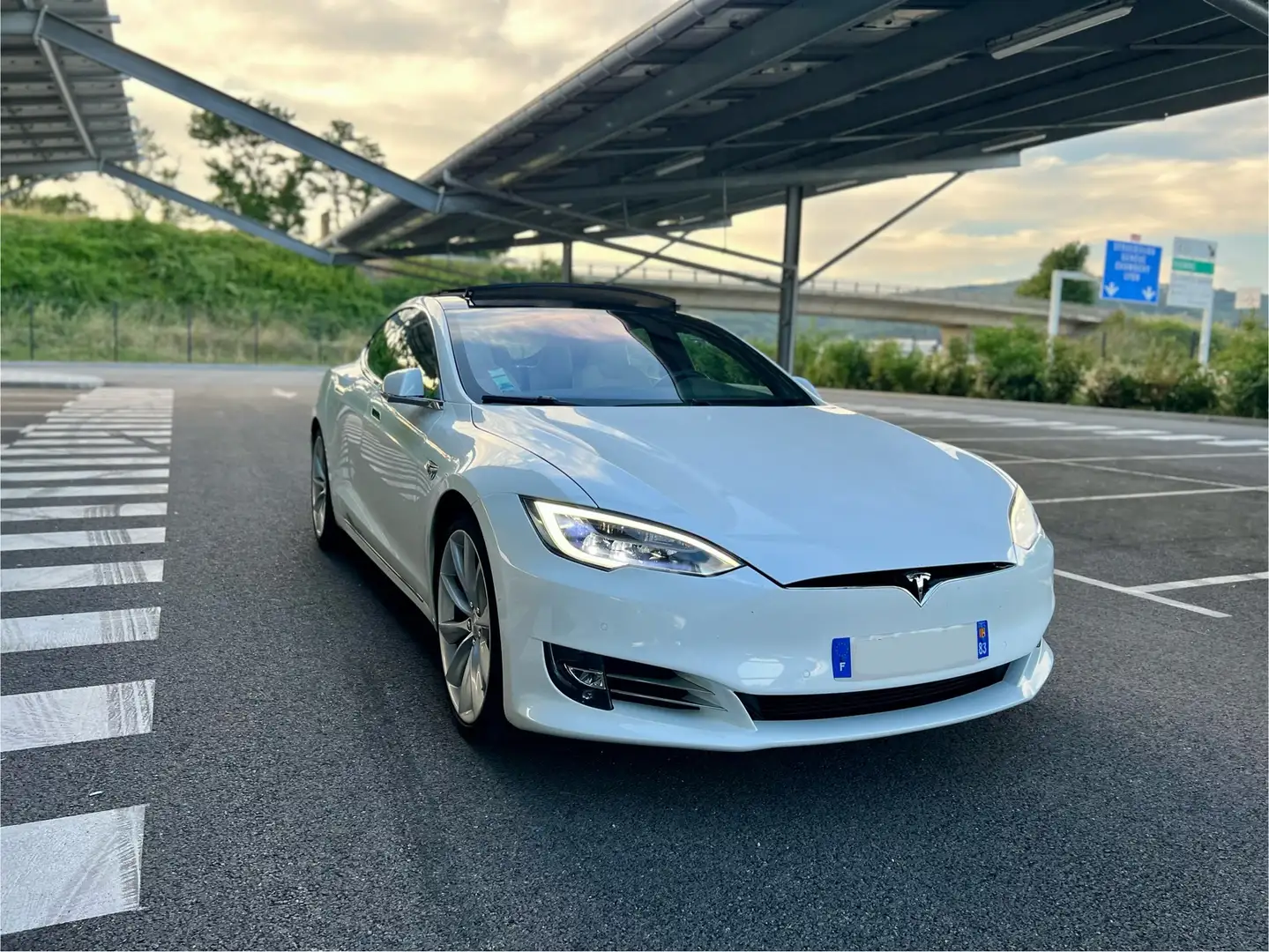 Tesla Model S 90D AWD RARE SUPERCHARGERS GRATUIT A VIE - 2