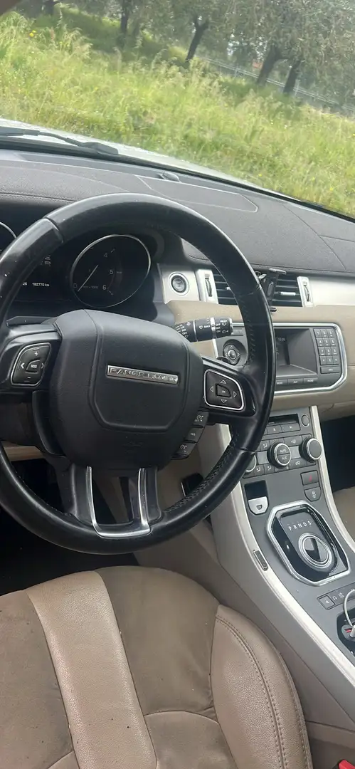 Land Rover Range Rover Evoque 5p 2.2 td4 Pure 150cv - 2