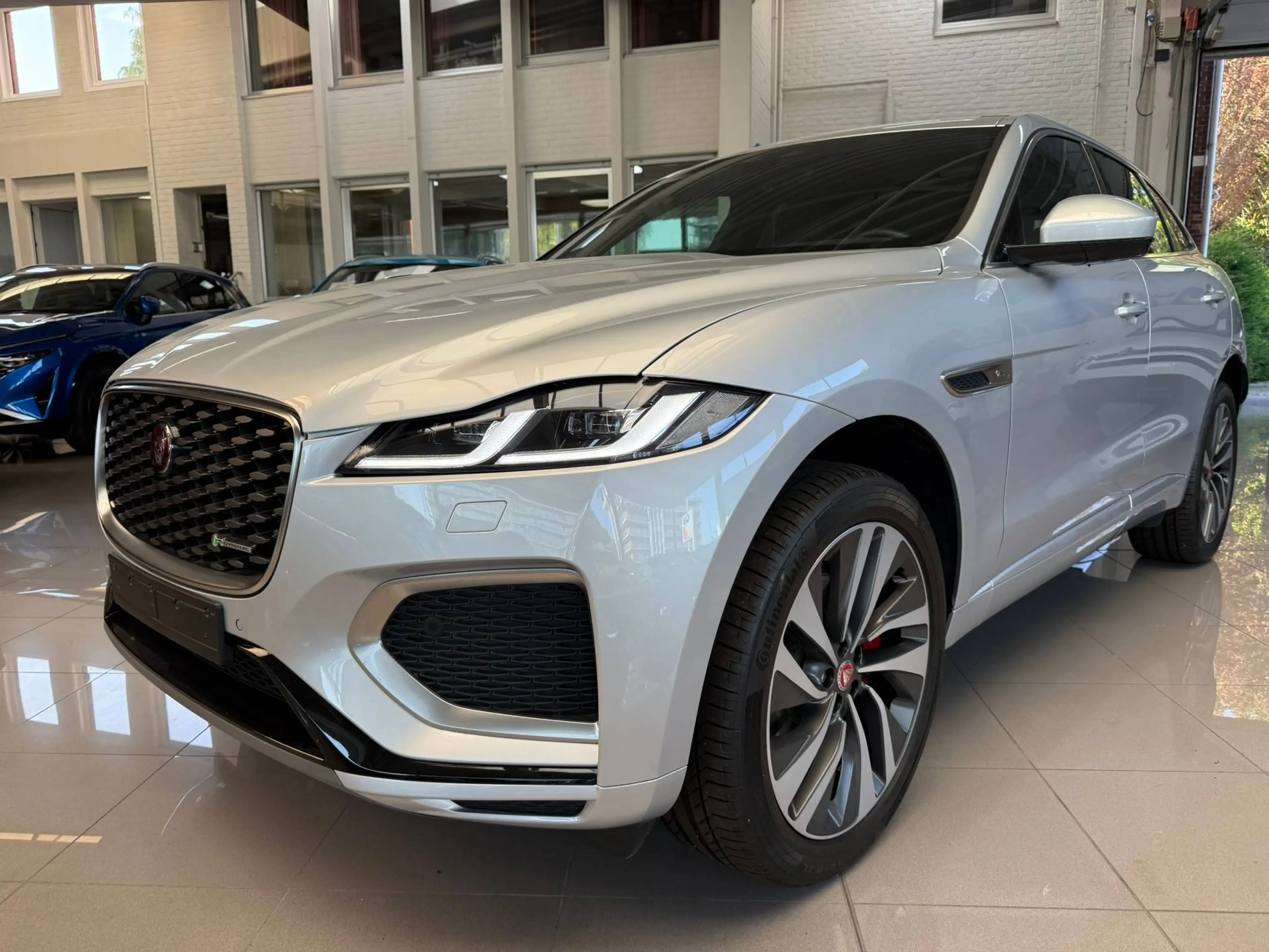 Jaguar F-Pace 2.0i AWD P250 R-Dynamic SE NIEUW MODEL - FULL! — photo 12