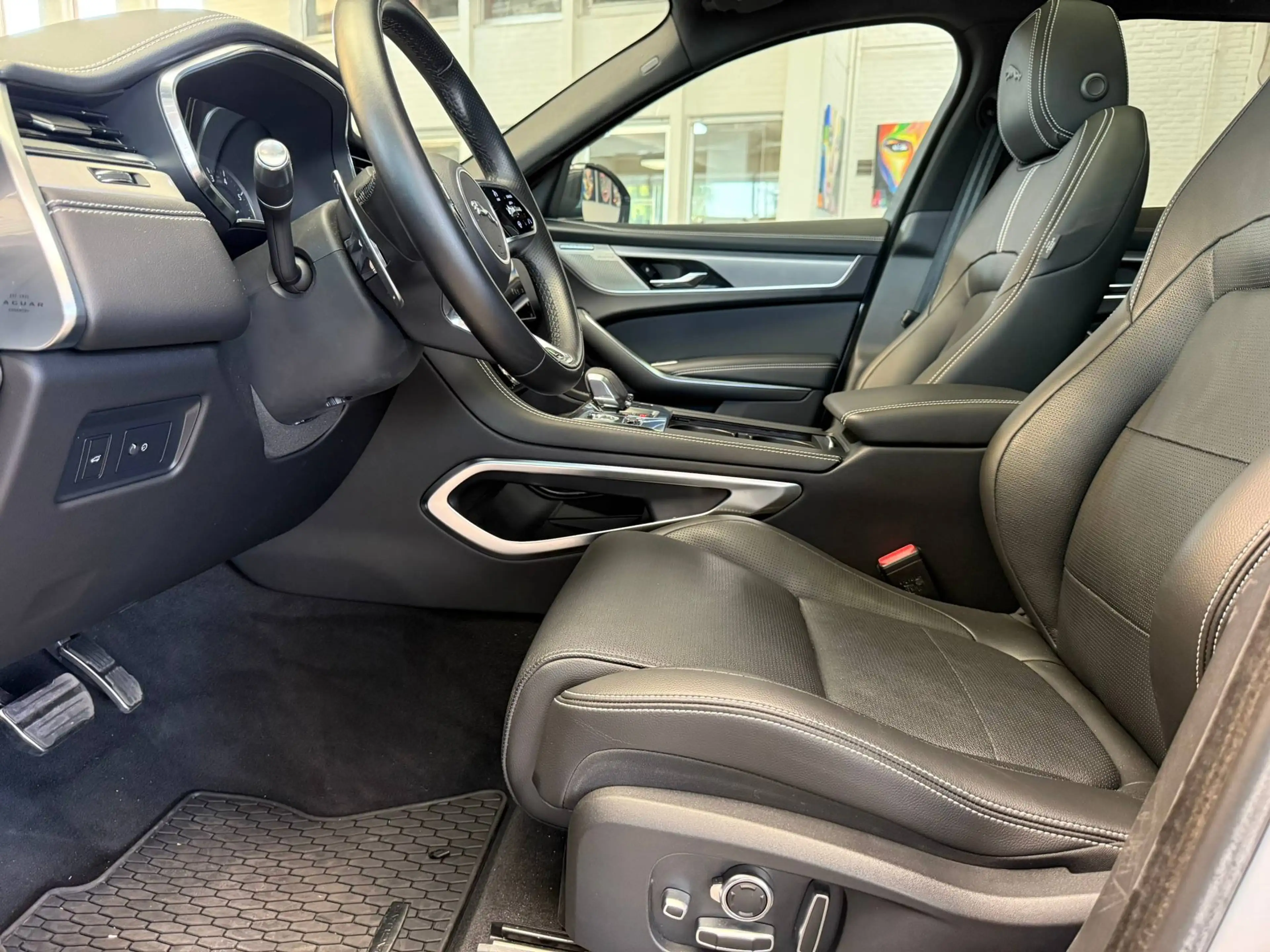 Jaguar F-Pace 2.0i AWD P250 R-Dynamic SE NIEUW MODEL - FULL! — photo 13