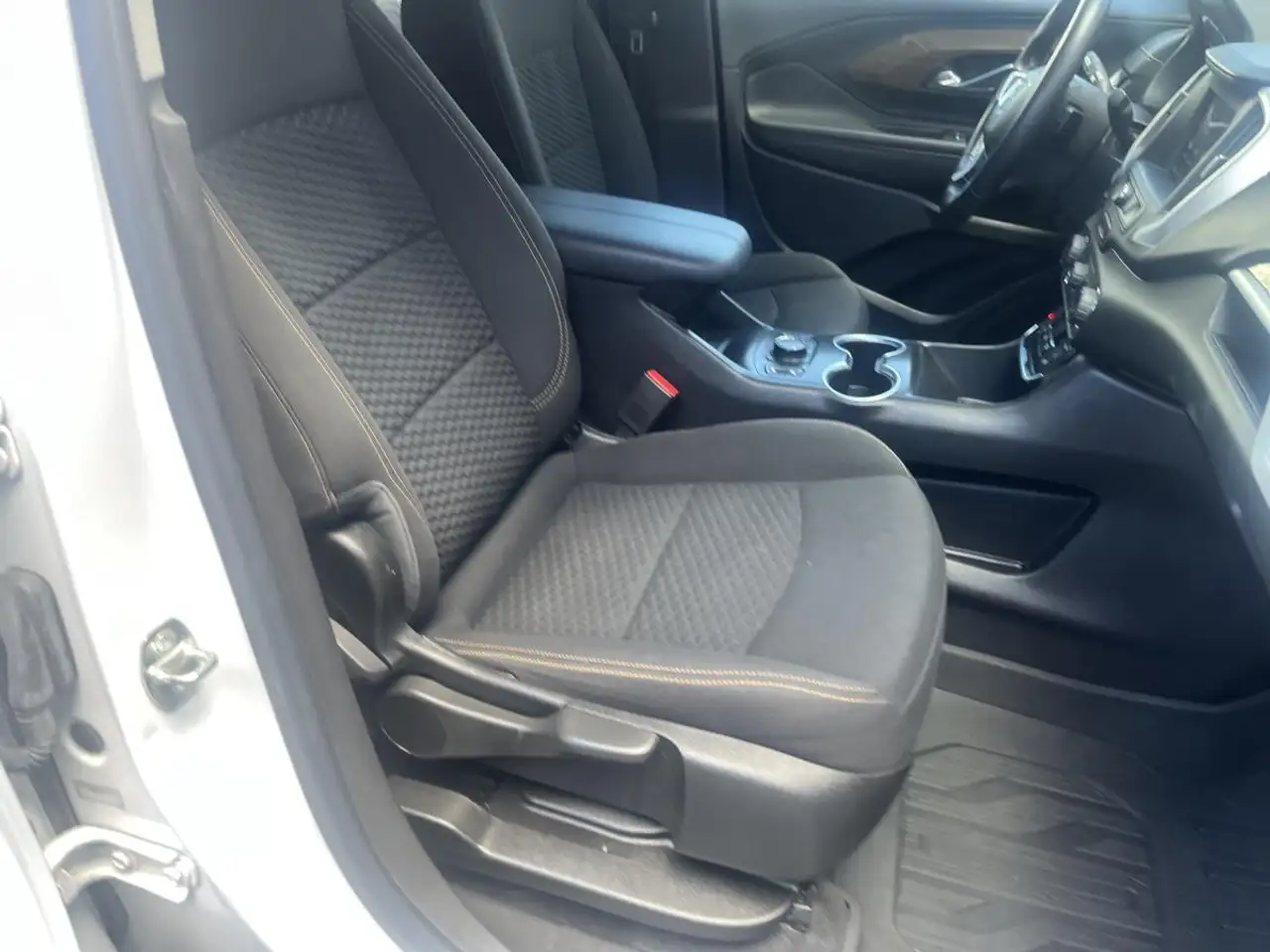 GMC Terrain снимка GMC Terrain