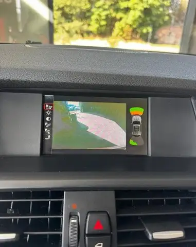 BMW X3 view 10