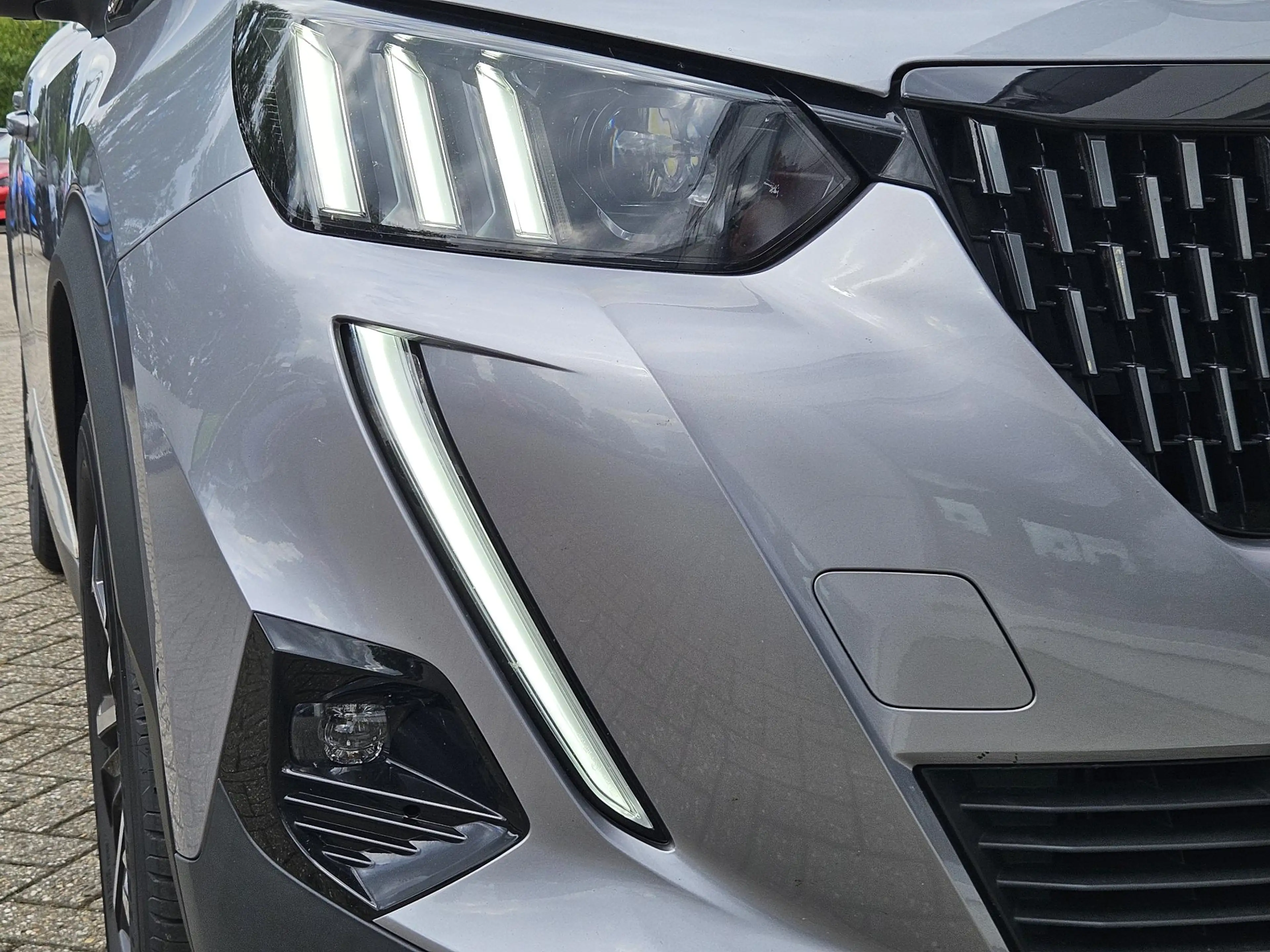 Peugeot 2008 1.2 PureTech GT-Line | Camera | Cruise Control | A — photo 13