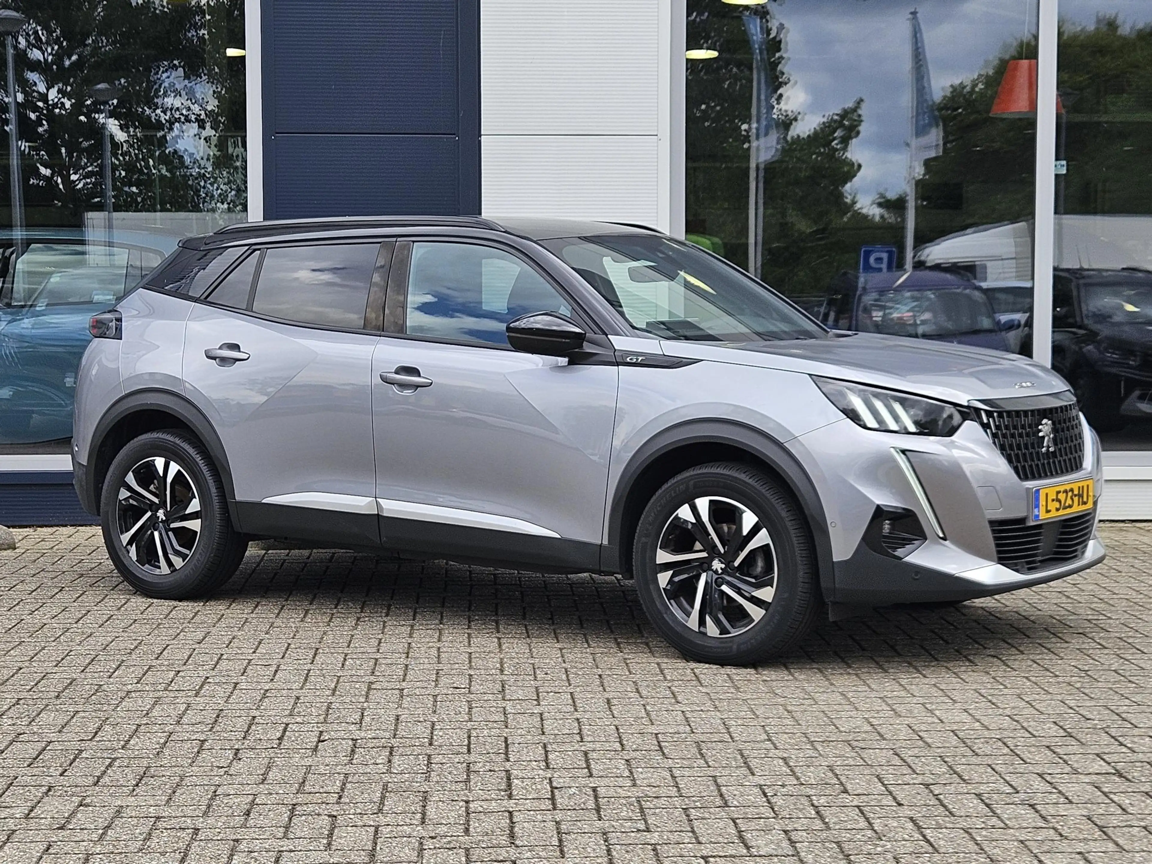 Peugeot 2008 1.2 PureTech GT-Line | Camera | Cruise Control | A — photo 3