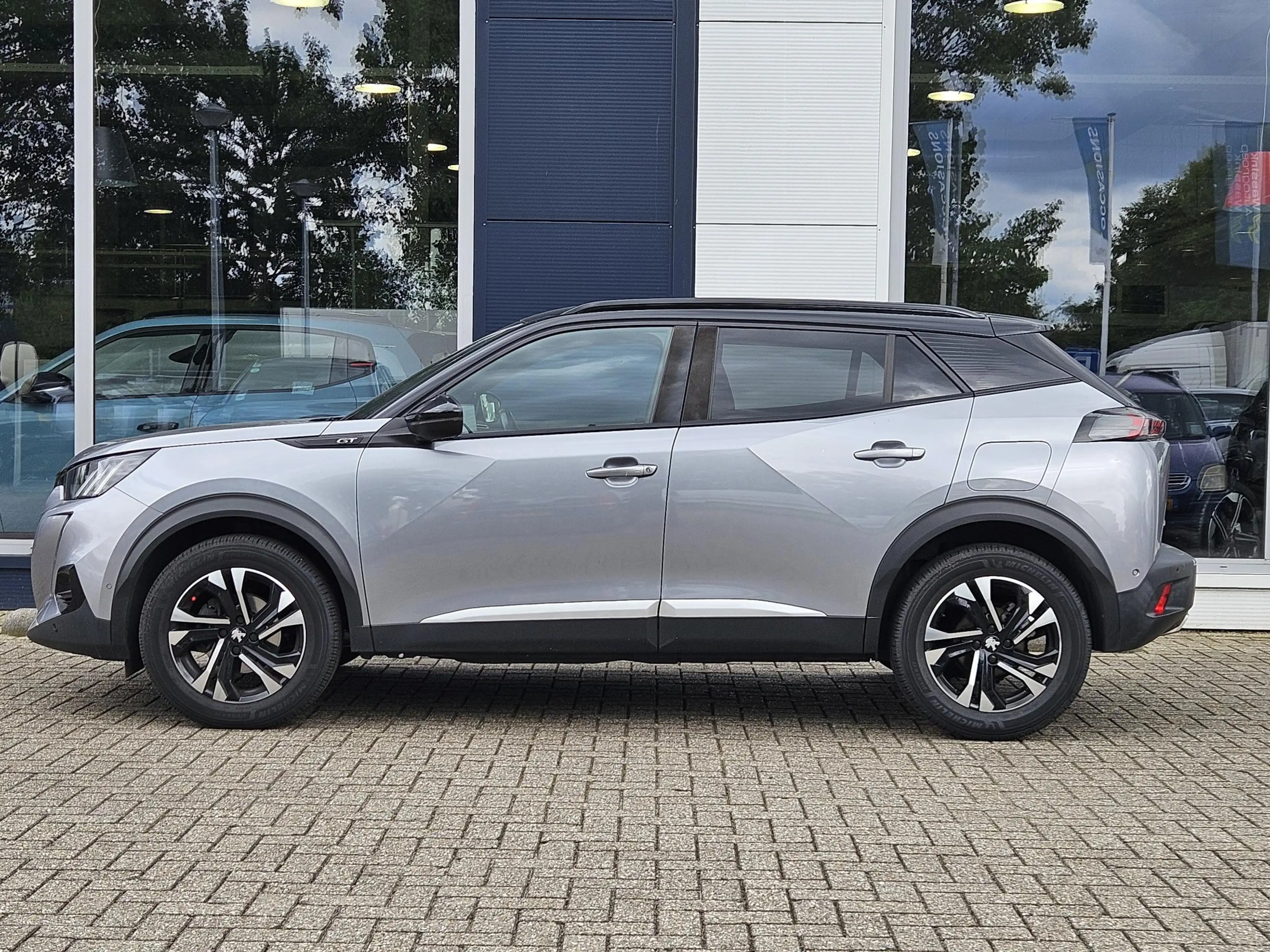 Peugeot 2008 1.2 PureTech GT-Line | Camera | Cruise Control | A — photo 4
