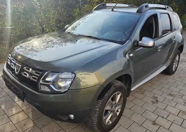 Dacia Duster Prestige 4x2 Facelift Leder Navi Alu
