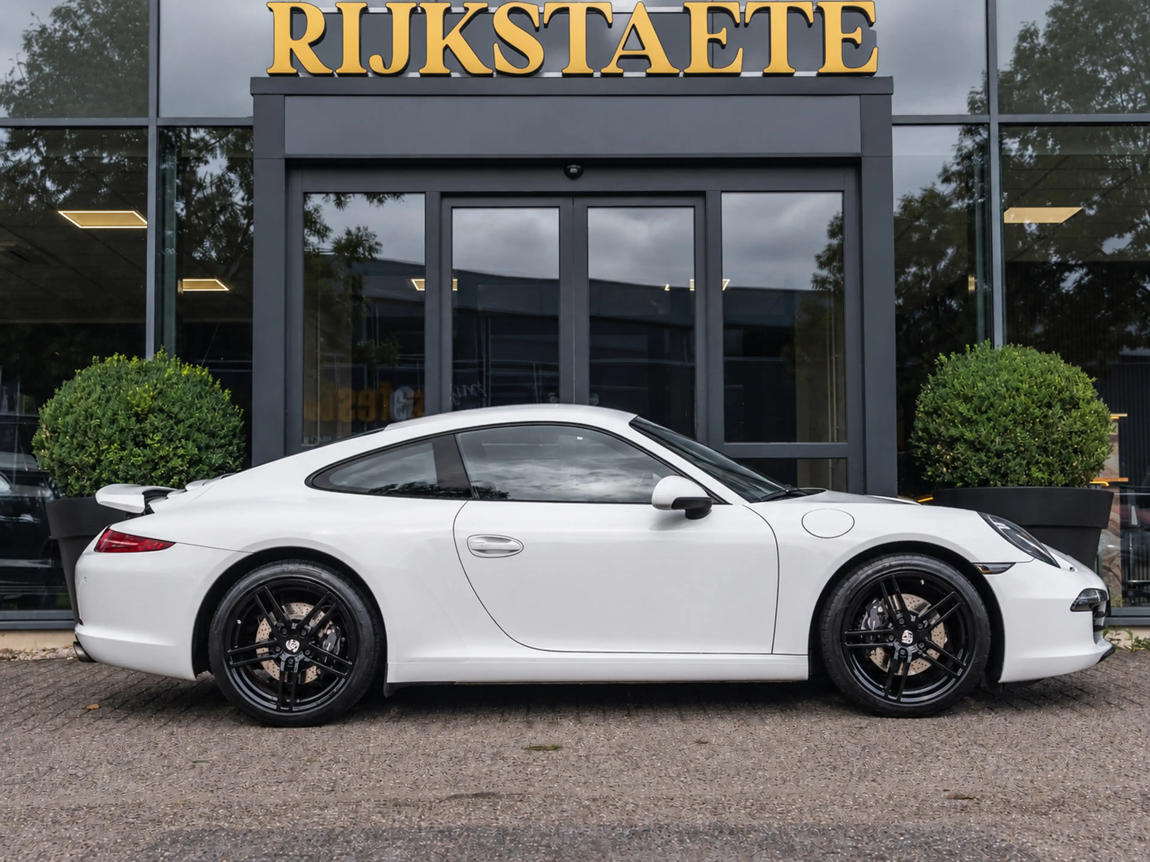 Porsche 991 3.4 Carrera — photo 6