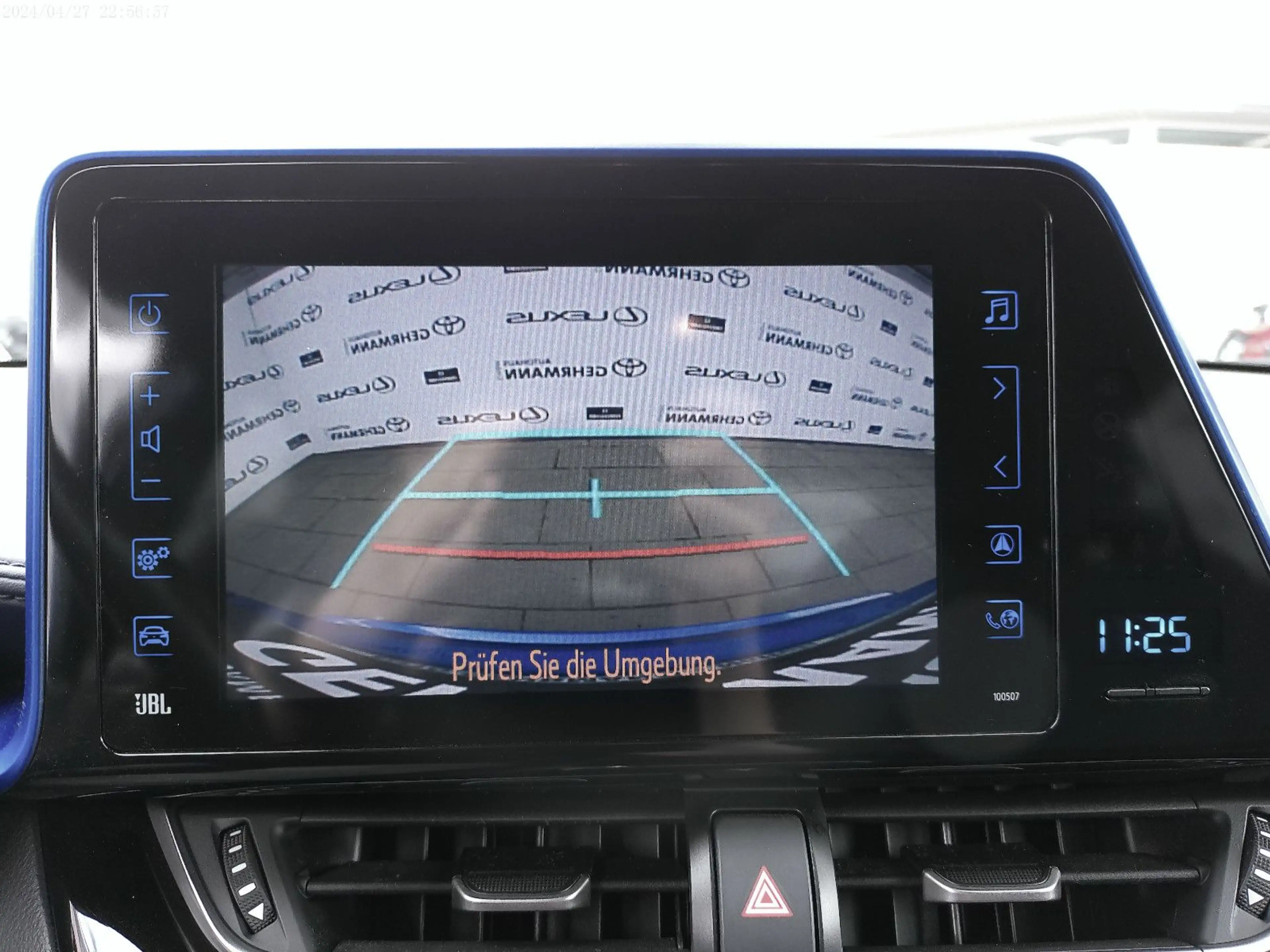 Toyota C-HR Style Selection*JBL*Navi*LED* — photo 11