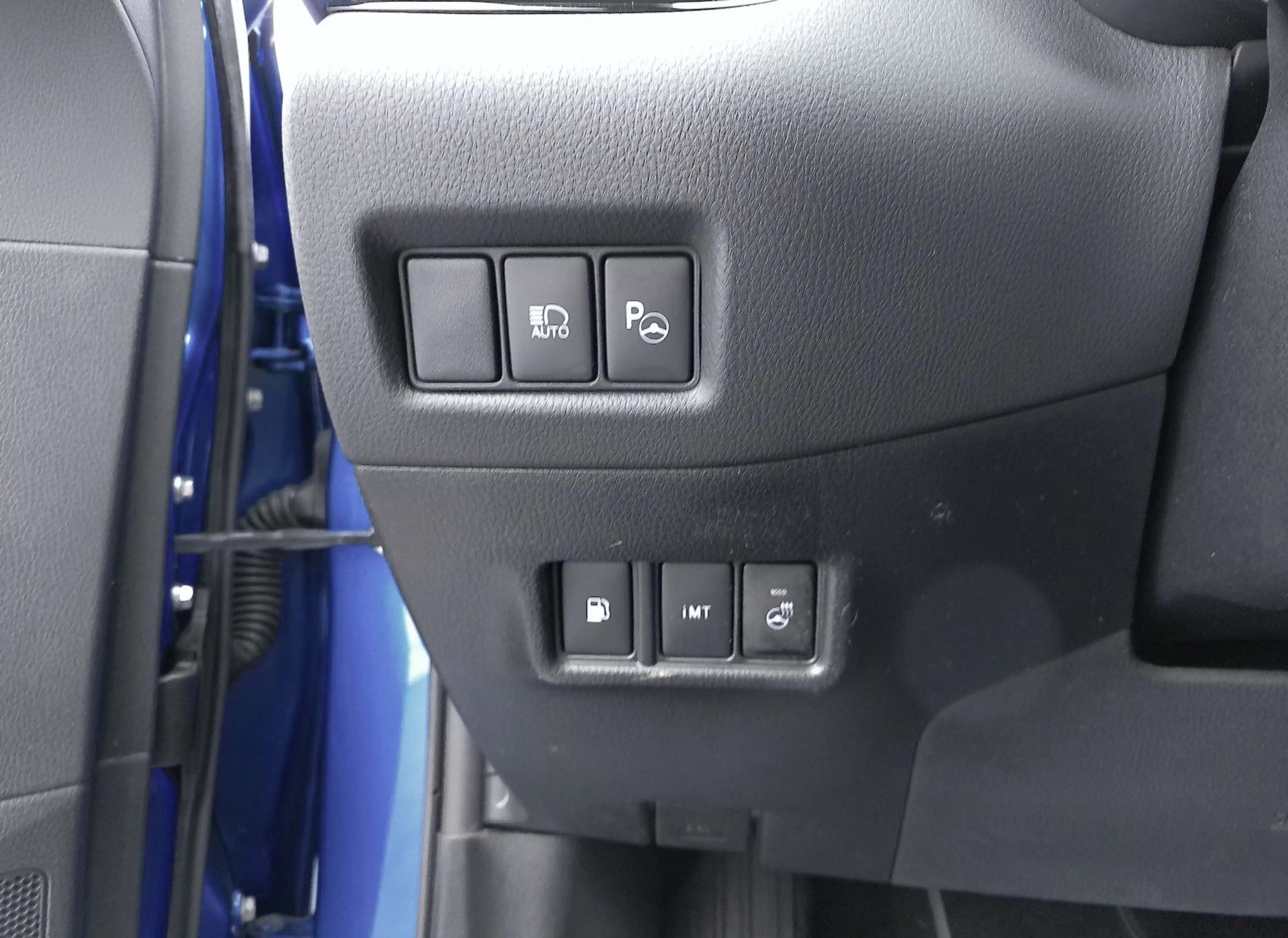 Toyota C-HR Style Selection*JBL*Navi*LED* — photo 4