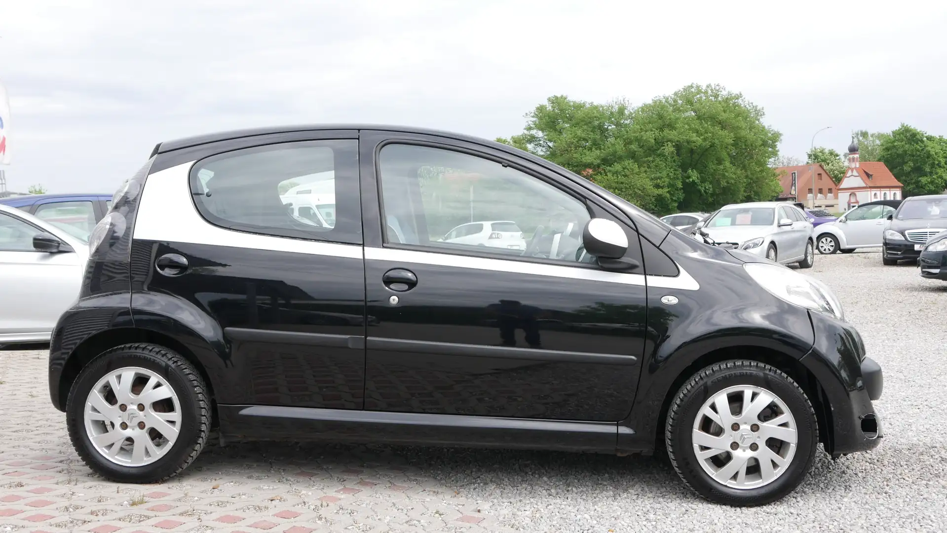 Citroen C1 2.Hand TÜV, Kundendienst neu Klimaanlage ZV Schwarz - 2
