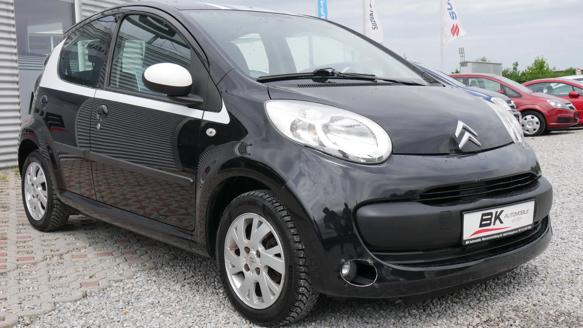 Citroen C1 2.Hand TÜV, Kundendienst neu Klimaanlage ZV Schwarz - 1