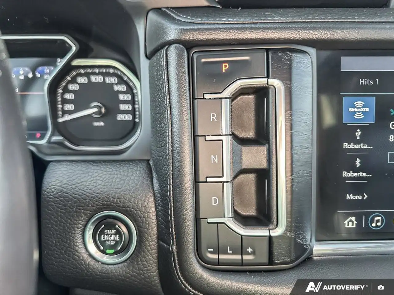 GMC Yukon снимка GMC Yukon