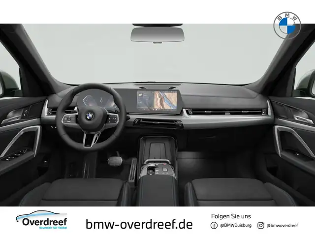 BMW X1 view 4