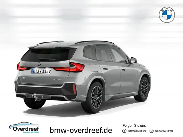 BMW X1 view 2